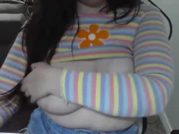 Babecrystal Chaturbate stream image from December 18, 2024