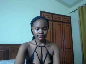 Dollface_Diva Chaturbate stream image from December 18, 2024