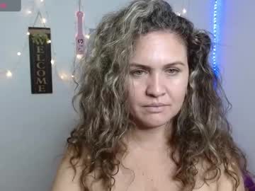 Helenca1980 Chaturbate stream image from December 18, 2024