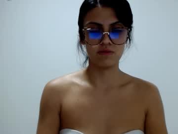 Hhayek_Eva7 Chaturbate stream image from December 18, 2024