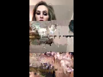 Itskhittyy Chaturbate stream image from December 18, 2024