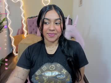 Kendra_Tay Chaturbate stream image from December 18, 2024