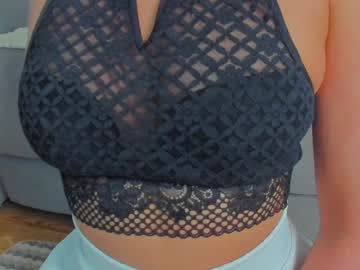 Lilyt_007 Chaturbate stream image from December 18, 2024