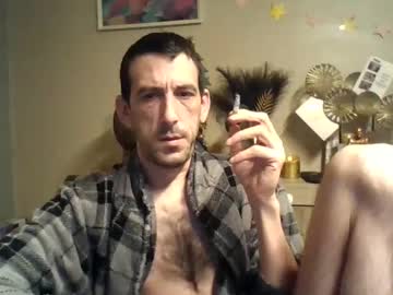 Skinnybigcock2 Chaturbate stream image from December 18, 2024