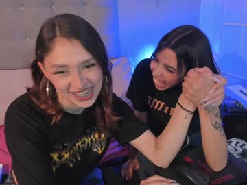 Zowi_Hottiee Chaturbate stream image from December 18, 2024