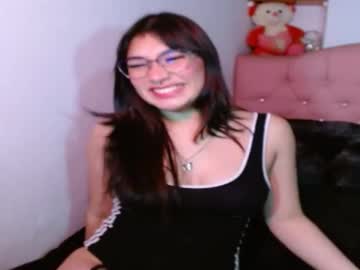 _Amber_Tay stream image from December 18, 2024