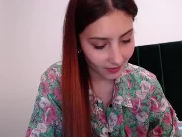 Ellie_Solee Chaturbate stream image from December 18, 2024