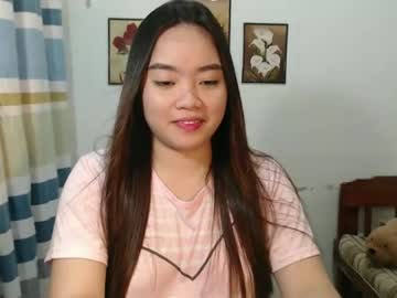 Lovvvable_Yoj Chaturbate stream image from December 18, 2024