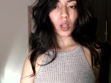 Oliviaaa__ Chaturbate stream image from December 18, 2024