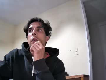 Outtamatik Chaturbate stream image from December 18, 2024