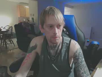Phrostdd Chaturbate stream image from December 18, 2024