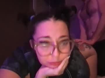 Thicktatted Chaturbate stream image from December 18, 2024