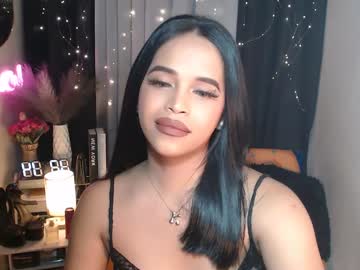 Xclassylorainne Chaturbate stream image from December 18, 2024