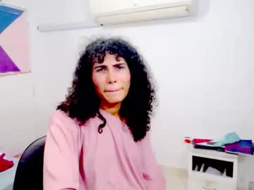 Yadiramiel Chaturbate stream image from December 18, 2024