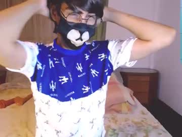 Yuniorb Chaturbate stream image from December 18, 2024