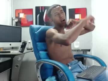 Alejandro_Cazas21 Chaturbate stream image from December 18, 2024