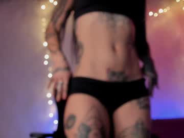 Alessafrost_ Chaturbate stream image from December 18, 2024