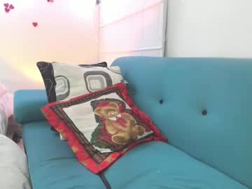 Andrea_Guz Chaturbate stream image from December 18, 2024