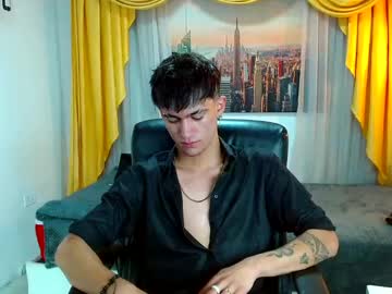Bosshunteer Chaturbate stream image from December 18, 2024