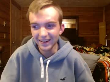 Bradenhawks Chaturbate stream image from December 18, 2024