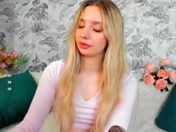 Chloe_Lov_ Chaturbate stream image from December 18, 2024