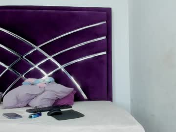 Connyht Chaturbate stream image from December 18, 2024