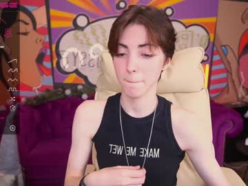 Eripumpkin Chaturbate stream image from December 18, 2024