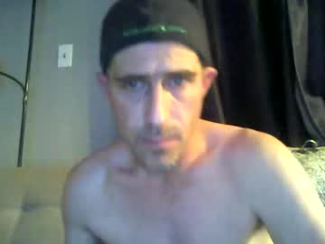 Fouraide42 Chaturbate stream image from December 18, 2024