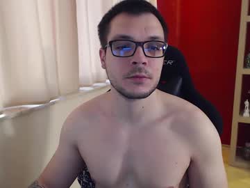 Gangstalover8 Chaturbate stream image from December 18, 2024