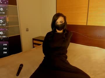Habibi_Moon Chaturbate stream image from December 18, 2024