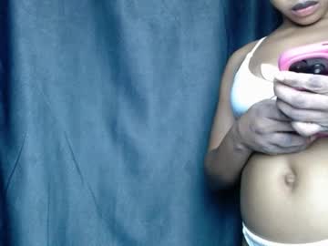 Hornyxbum Chaturbate stream image from December 18, 2024