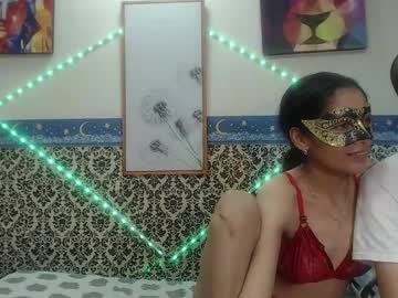 Hot_Bunnys24 Chaturbate stream image from December 18, 2024