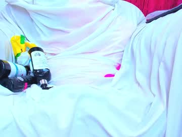 Indiannakedgirl Chaturbate stream image from December 18, 2024