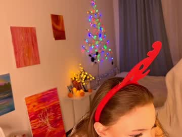 Innocent_Melissa Chaturbate stream image from December 18, 2024
