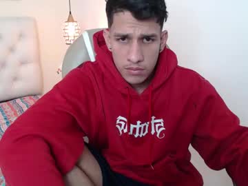 Jheidertwink Chaturbate stream image from December 18, 2024