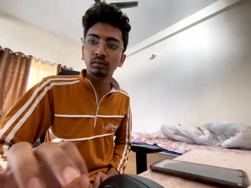 Maskboyz2004 Chaturbate stream image from December 18, 2024