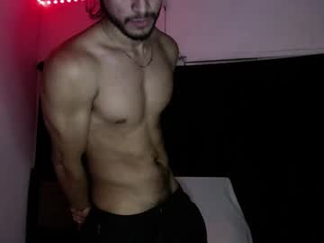 Maxximus_10 Chaturbate stream image from December 18, 2024