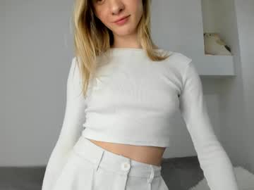 Miissdreamliissa Chaturbate stream image from December 18, 2024
