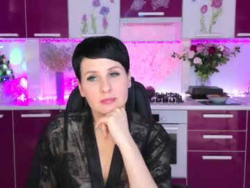 Olivija2020 Chaturbate stream image from December 18, 2024