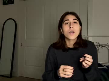 Raiyvyn Chaturbate stream image from December 18, 2024