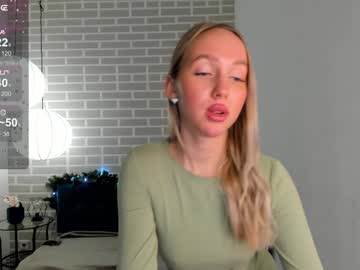 Sherrysky Chaturbate stream image from December 18, 2024