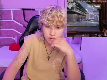 Taylorleeh Chaturbate stream image from December 18, 2024
