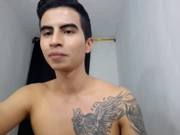 Velk_Hot1 Chaturbate stream image from December 18, 2024