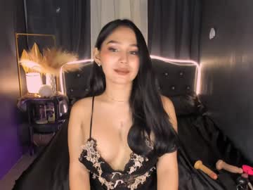 Yuriefoster Chaturbate stream image from December 18, 2024