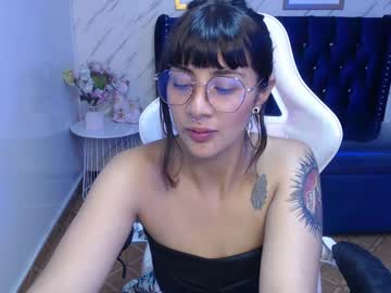 Bitter_Feeling_V Chaturbate stream image from December 18, 2024
