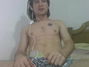 Curls_Master777 Chaturbate stream image from December 18, 2024
