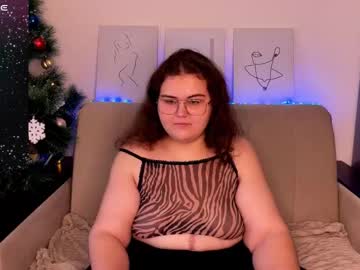 Curvy_Janie Chaturbate stream image from December 18, 2024