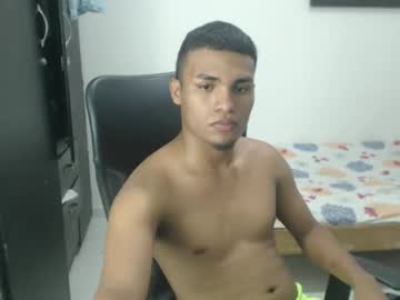 Demol_Latin Chaturbate stream image from December 18, 2024