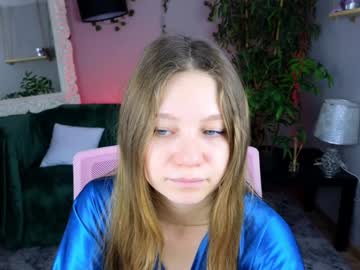 Dipixie Chaturbate stream image from December 18, 2024