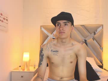 Dulceymichel Chaturbate stream image from December 18, 2024